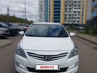 2015 Hyundai Solaris I Рестайлинг, белый, 650000 рублей, вид 1