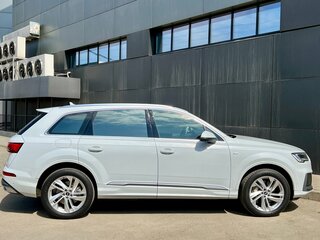 2020 Audi Q7 45 TDI II (4M) Рестайлинг, белый, 7700000 рублей, вид 4