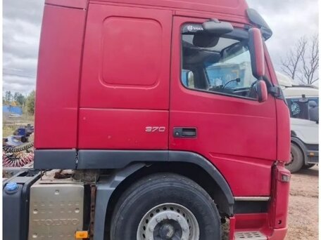 2013 Volvo FM, коричневый, 2500000 рублей, вид 5