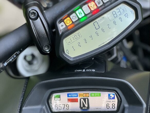 2015 Ducati Diavel Carbon, чёрный - вид 11