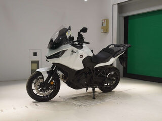 2022 Honda NT1100, белый, 1400000 рублей, вид 4