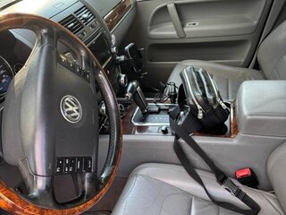 2007 Volkswagen Touareg I Рестайлинг, чёрный, 1000000 рублей, вид 3