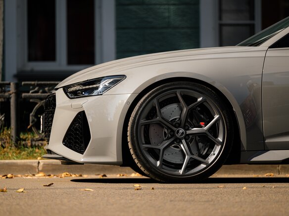 2023 Audi RS 6 performance IV (C8), серый, 17400000 рублей - вид 23