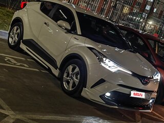 2018 Toyota C-HR I, белый, 2350000 рублей, вид 1