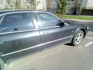 1997 Audi A8 I (D2), чёрный, 550000 рублей, вид 2