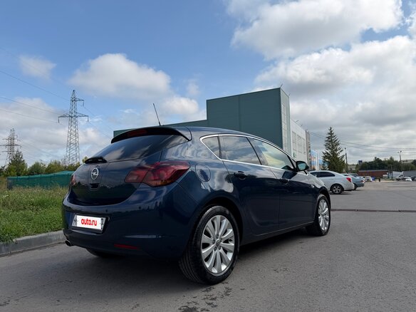 2011 Opel Astra J, синий, 650000 рублей - вид 11
