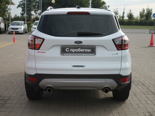 2018 Ford Kuga II Рестайлинг, белый, 1855000 рублей, вид 5