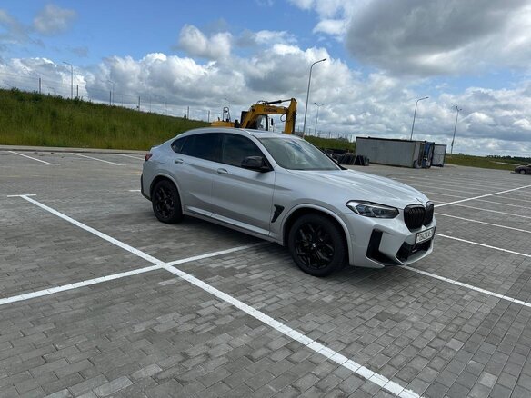 2021 BMW X4 30i II (G02) Рестайлинг, серебристый, 3595561 рублей - вид 10