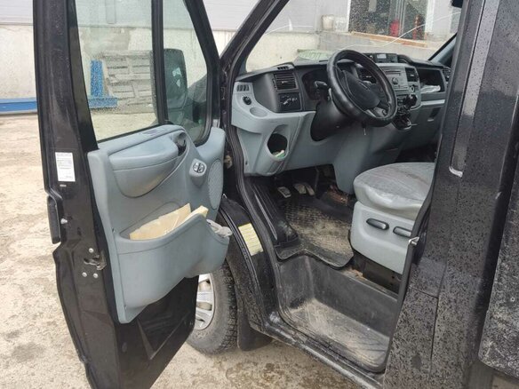 2013 Ford Transit, чёрный, 900000 рублей - вид 10