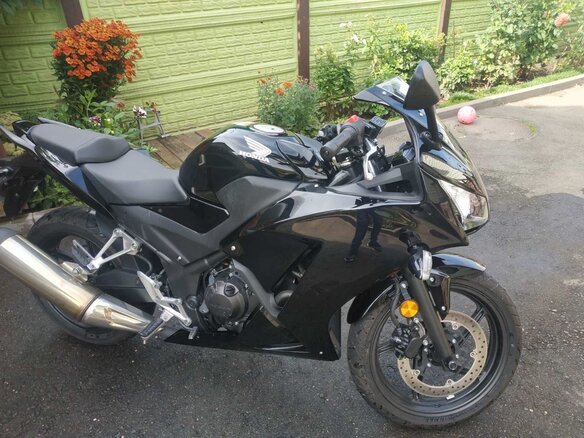 2015 Honda CBR 300R, чёрный, 313000 рублей - вид 3