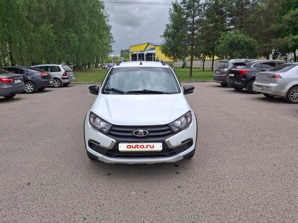 2023 Lada (ВАЗ) Granta Cross I Рестайлинг, белый, 850000 рублей