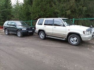 2000 Opel Frontera B, зелёный, 989999 рублей, вид 1