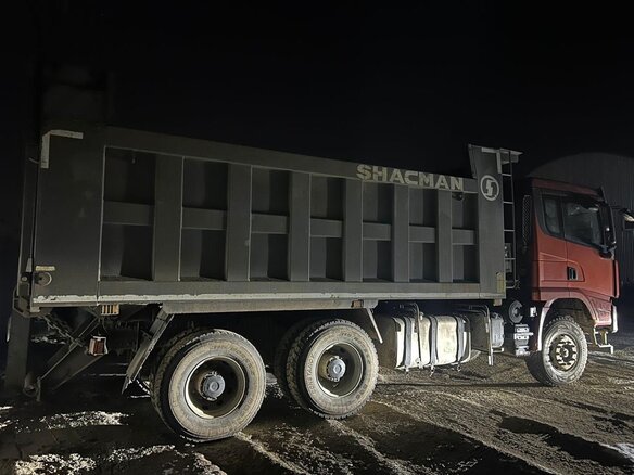 2021 Shacman (Shaanxi) X3000, красный, 4500000 рублей - вид 2