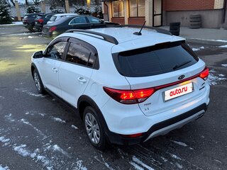 2018 Kia Rio X-Line IV, белый, 1200000 рублей, вид 5