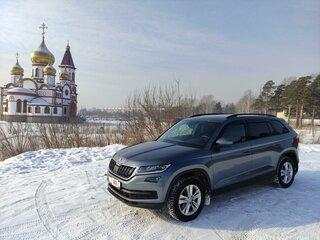 2020 Skoda Kodiaq I, серый, 2250000 рублей, вид 3