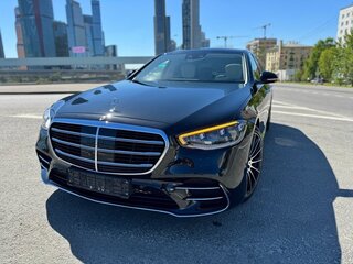 2020 Mercedes-Benz S-Класс 400 d Long 4MATIC VII (W223), чёрный, 11000000 рублей, вид 3