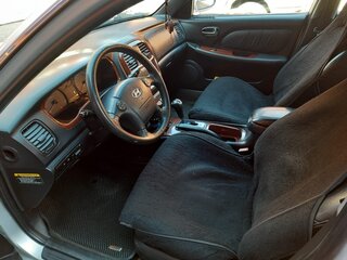 2005 Hyundai Sonata ТагАЗ IV (EF) Рестайлинг, серебристый, 650000 рублей, вид 5