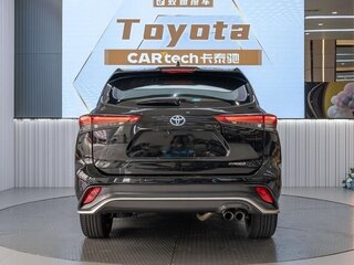 2025 Toyota Crown Kluger, чёрный, 5660000 рублей, вид 4