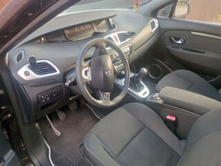 2010 Renault Scenic III, чёрный, 700000 рублей, вид 5