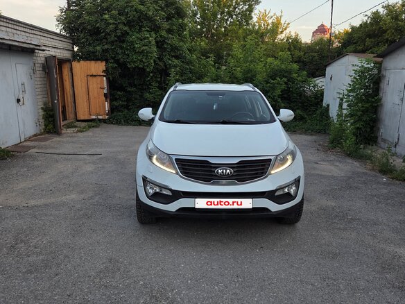 2013 Kia Sportage III, белый, 1150000 рублей