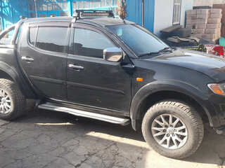2007 Mitsubishi L200 IV, чёрный, 1400000 рублей, вид 2