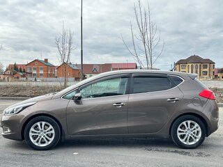 2014 Kia Ceed II, коричневый, 1150000 рублей, вид 3