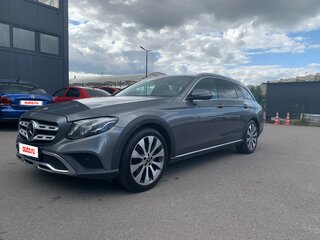 2018 Mercedes-Benz E-Класс All-Terrain 220 d V (W213, S213, C238), серый, 2500000 рублей, вид 1