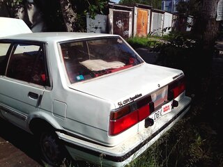 1985 Toyota Corolla V (E80), белый, 154000 рублей, вид 4