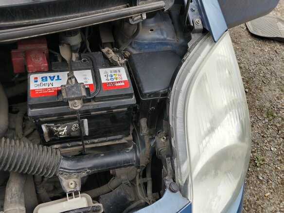 2008 Toyota Yaris Multimode II, серый, 610000 рублей - вид 16