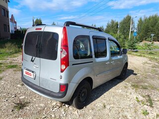 2011 Renault Kangoo II, серый, 630000 рублей, вид 5