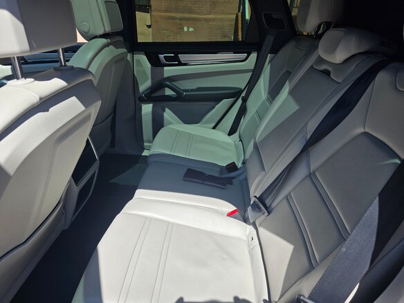 2020 Porsche Cayenne III, голубой, 7300000 рублей - вид 9