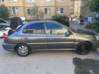 2004 Kia Rio I Рестайлинг, серый, 240000 рублей, вид 2