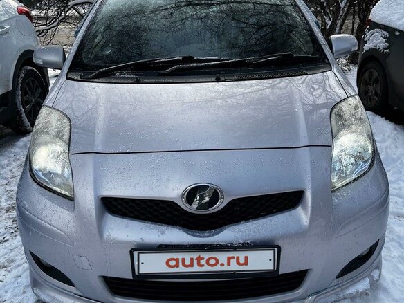 2008 Toyota Vitz II (XP90), серый, 770000 рублей - вид 10