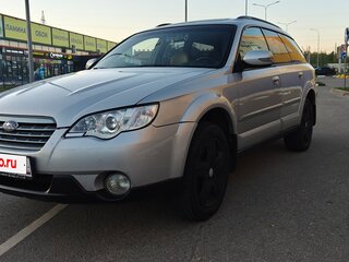2006 Subaru Outback III Рестайлинг, серебристый, 1200000 рублей, вид 1