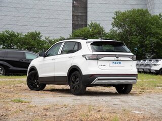 2026 Volkswagen Tharu XR, белый, 2410000 рублей, вид 2