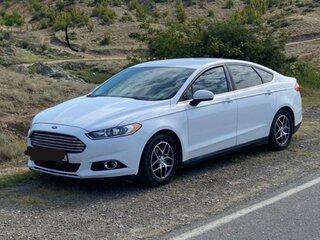 2014 Ford Fusion (North America) II, белый, 1350000 рублей, вид 1