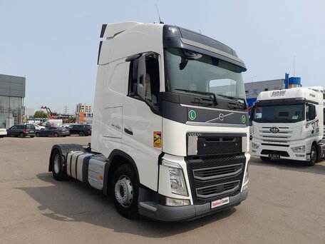 2021 Volvo FH, белый, 10990000 рублей, вид 3