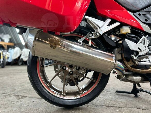 2014 Honda VFR 800, красный, 910000 рублей - вид 34