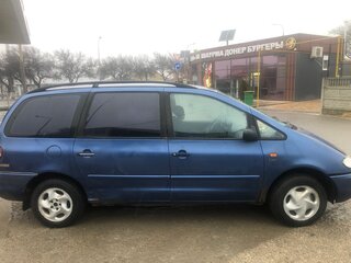 1996 Volkswagen Sharan I, синий, 250000 рублей, вид 2