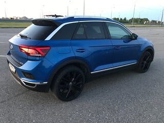 2018 Volkswagen T-Roc I, синий, 2950000 рублей, вид 4