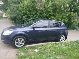 2009 Kia Ceed I, синий, 410000 рублей, вид 4