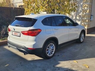 2019 BMW X1 18d sDrive II (F48), белый, 2400000 рублей, вид 3