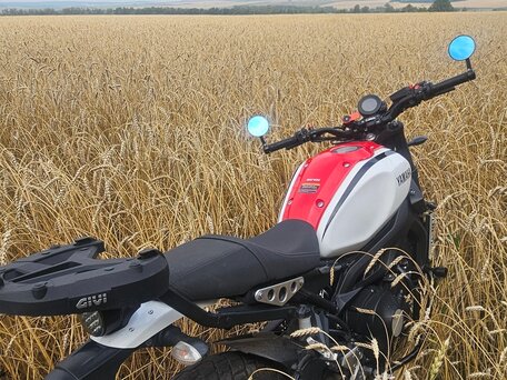 2020 Yamaha XSR900, белый, 950000 рублей, вид 5