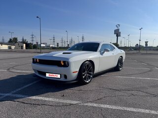2019 Dodge Challenger R__T III Рестайлинг 2, белый, 5000000 рублей, вид 1