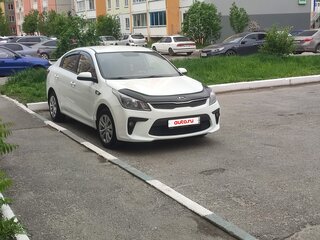 2018 Kia Rio IV, белый, 1200000 рублей, вид 3