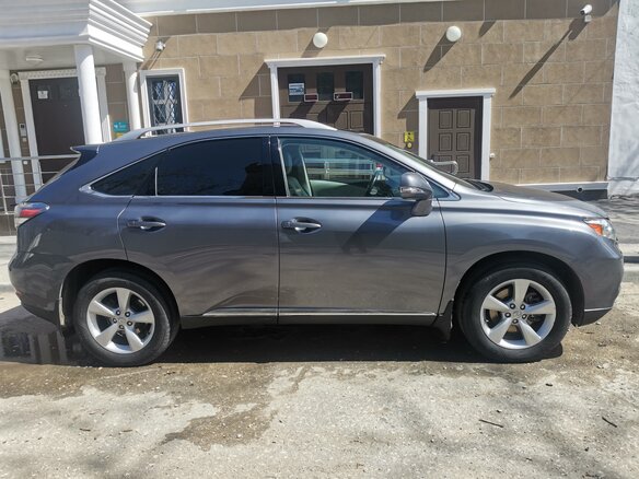 2011 Lexus RX 270 III, серый, 2500000 рублей - вид 2