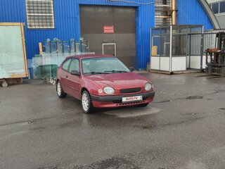 1998 Toyota Corolla VIII (E110), красный, 699000 рублей, вид 3