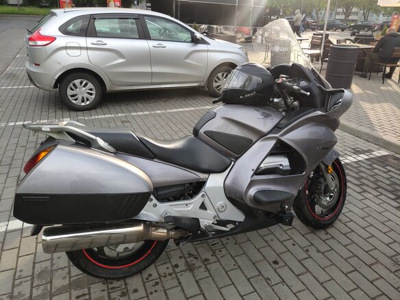 2003 Honda ST 1300, серебристый, 430000 рублей - вид 4