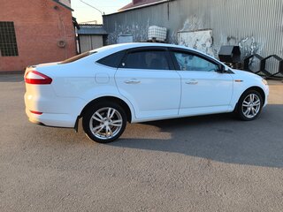 2010 Ford Mondeo IV, белый, 800000 рублей, вид 2