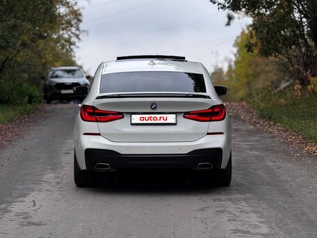 2019 BMW 6 серии Gran Turismo 630d IV (G32), белый, 3900000 рублей, вид 2